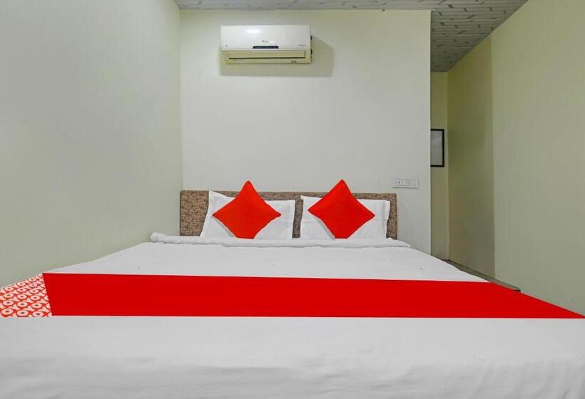 Hotelli O Grand Raj Palace