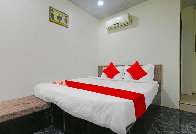 Hotelli O Grand Raj Palace