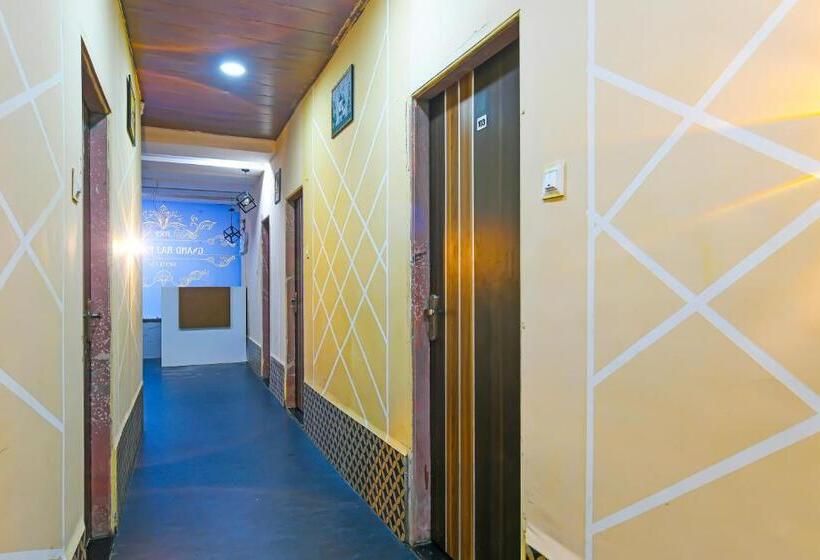 Hotelli O Grand Raj Palace