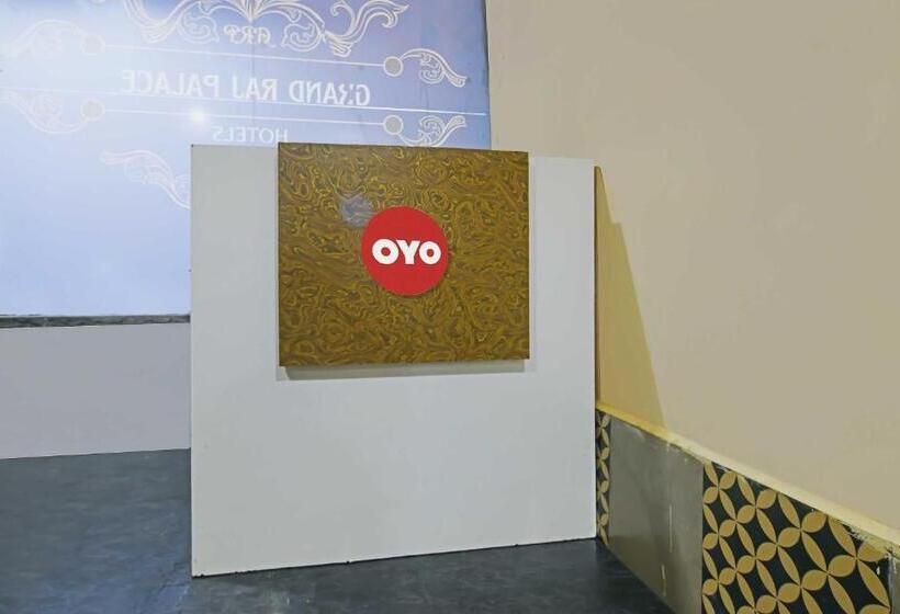 Hotelli O Grand Raj Palace