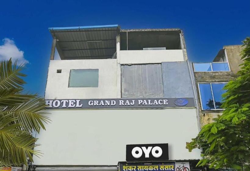 Hotelli O Grand Raj Palace