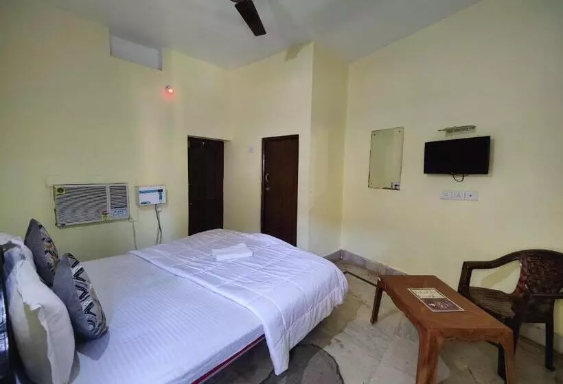 Hotelli Surya Greens , Puri
