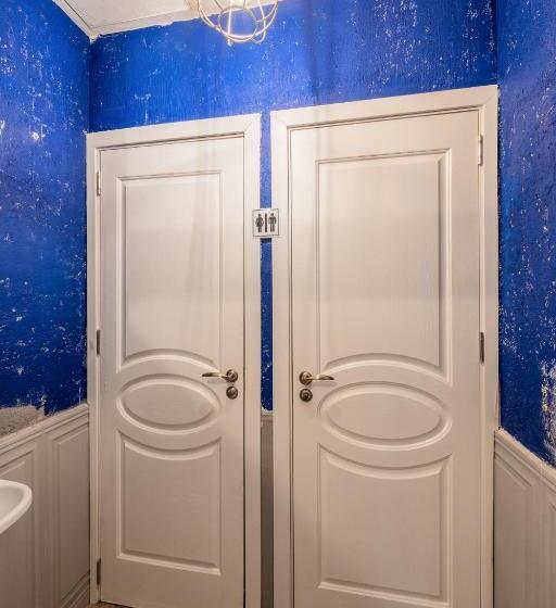 Пансион Astoria Guesthouse