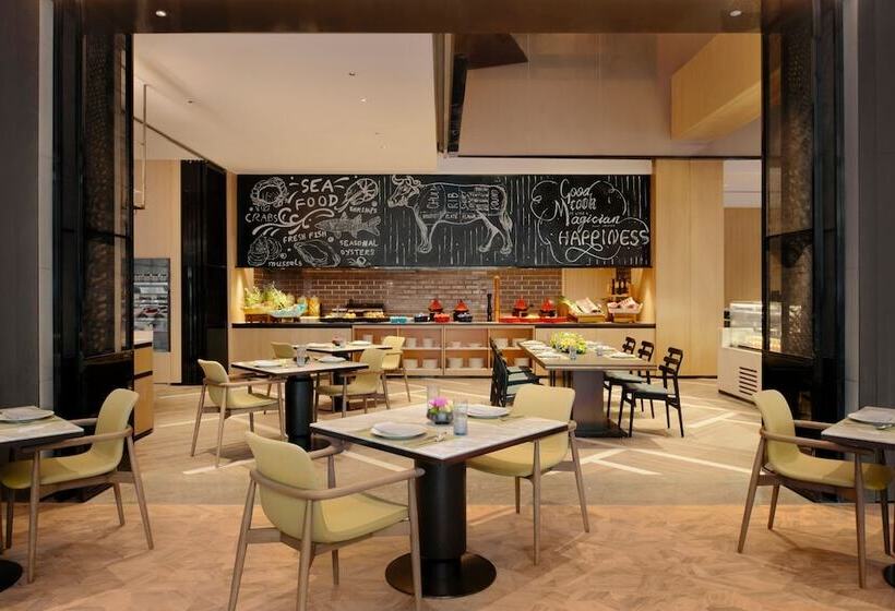 Delta Hotels By Marriott Xi An