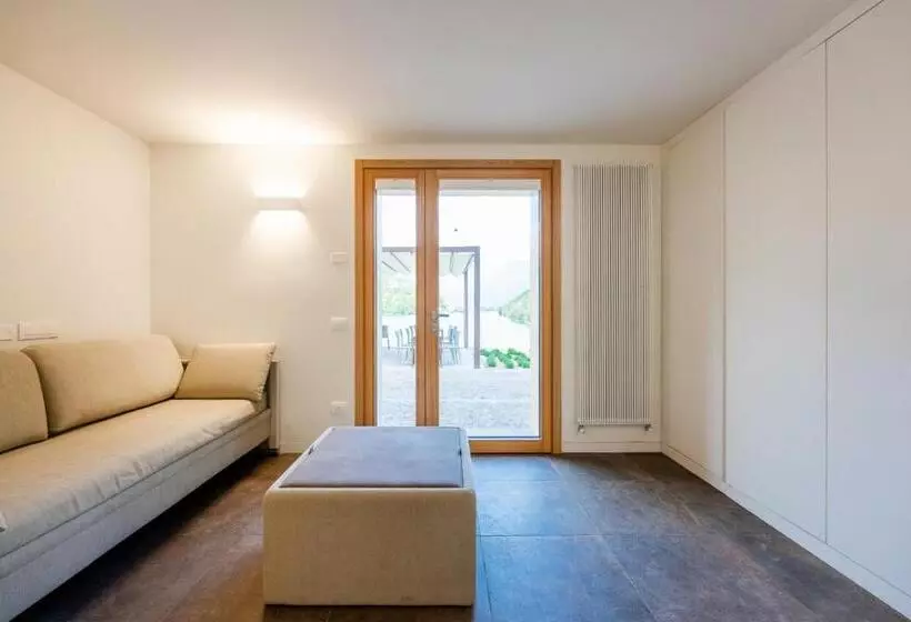 ホテル Agriturismo Scraleca