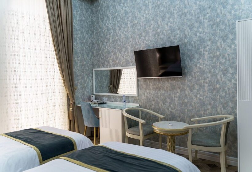 בית מלון כפרי Ayniy