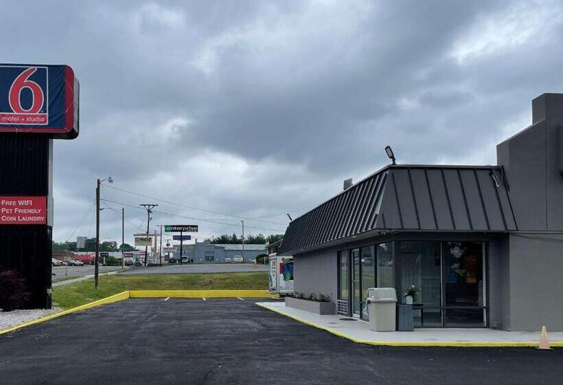 Motel 6 Wytheville, Va