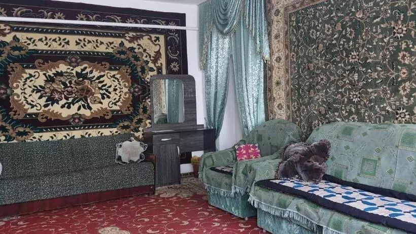 پانسیون Gulanda Guesthouse