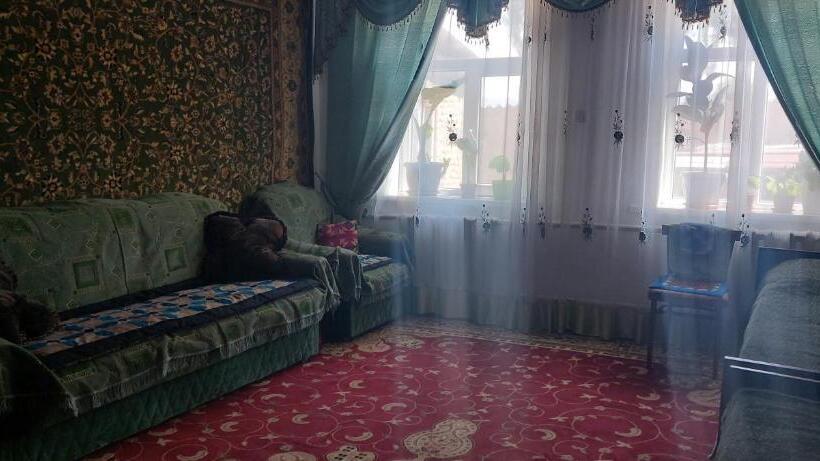 پانسیون Gulanda Guesthouse