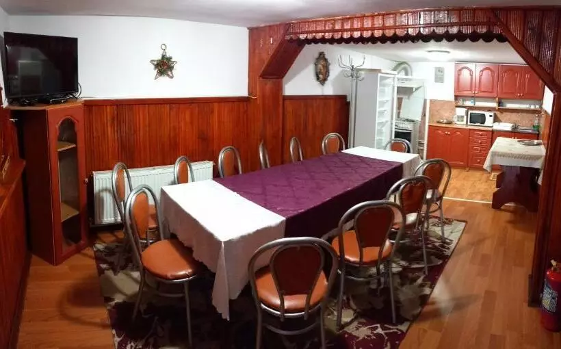 Majatalo Perla Călimanilor