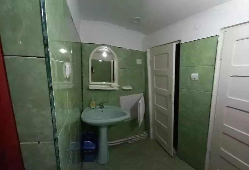 Majatalo Perla Călimanilor