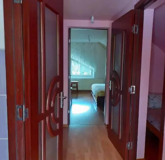 Majatalo Perla Călimanilor