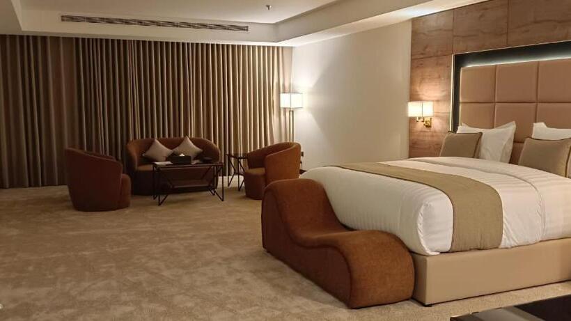 فندق بلفيو بارك رويال Bellevue Park Royal