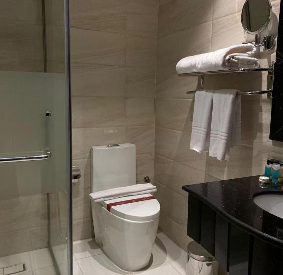 فندق بلفيو بارك رويال Bellevue Park Royal