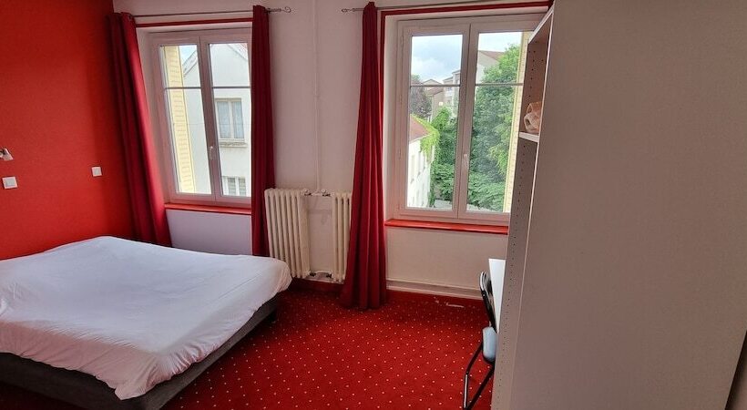 호스텔 Auberge De Jeunesse Hi Verdun