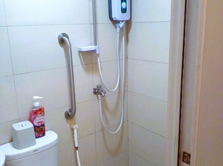 הוסטל Makati Poblacion