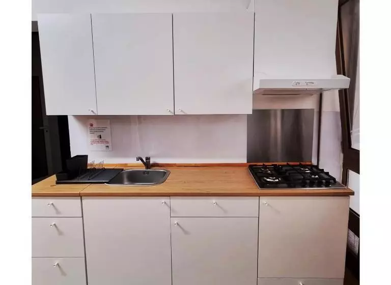 Retkeilymaja Orio Welcome