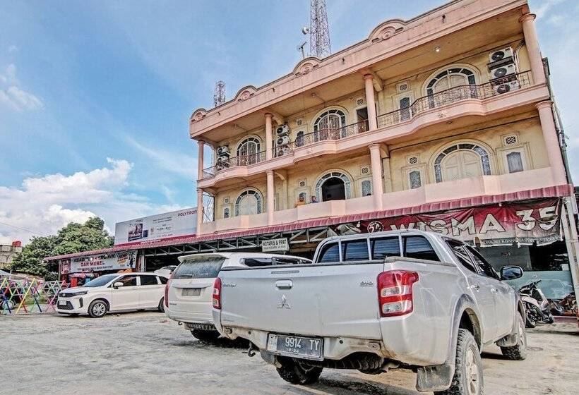 호텔 Oyo 92746 Wisma 35