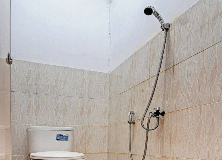 호텔 Oyo 92746 Wisma 35