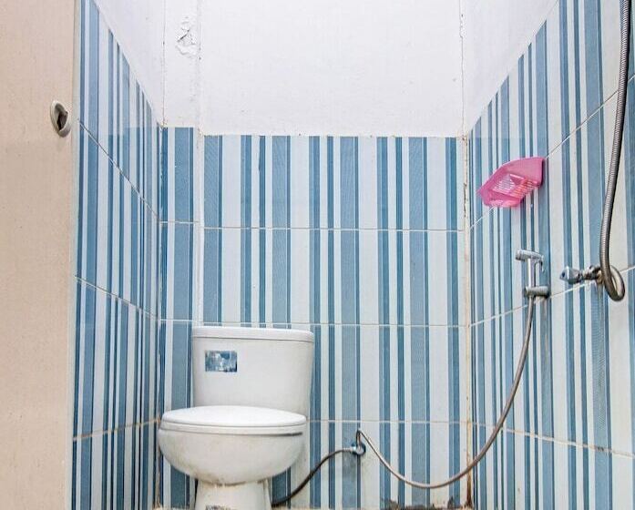 호텔 Oyo 92746 Wisma 35