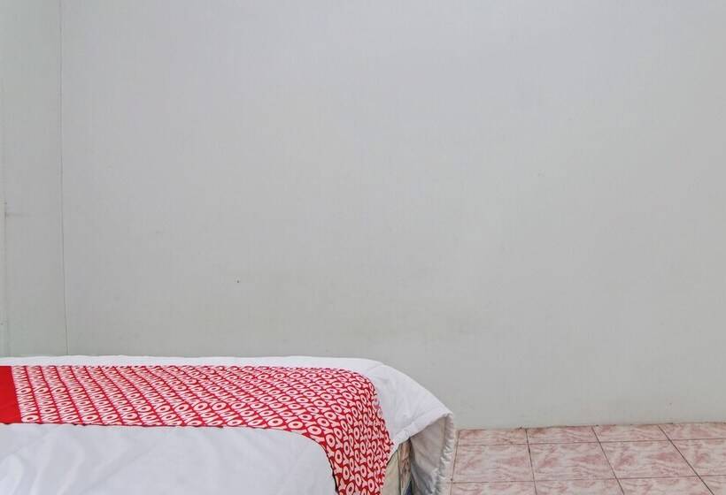 호텔 Oyo 92746 Wisma 35