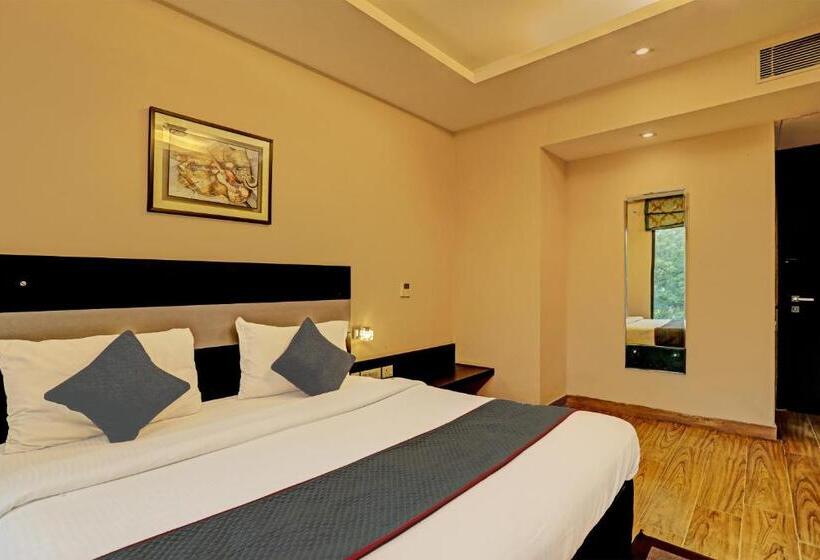 Otel Townhouse Tipsyy Inn 16