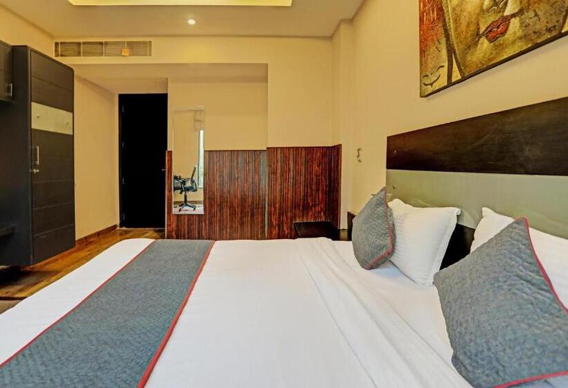 Otel Townhouse Tipsyy Inn 16