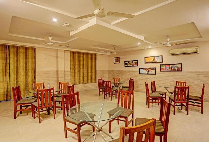 Otel Townhouse Tipsyy Inn 16