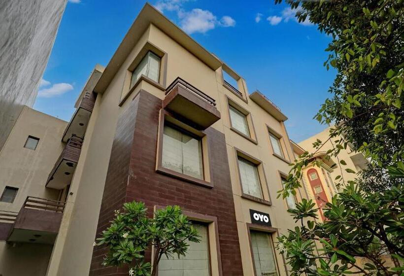 Otel Townhouse Tipsyy Inn 16