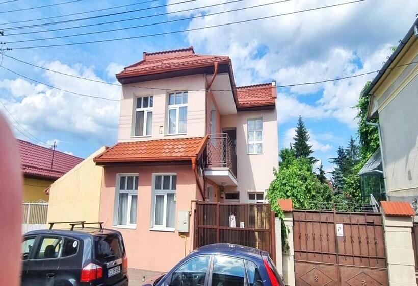 پانسیون Central Park House