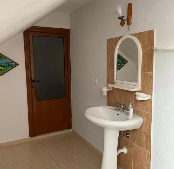 پانسیون Eiffel S Guest House