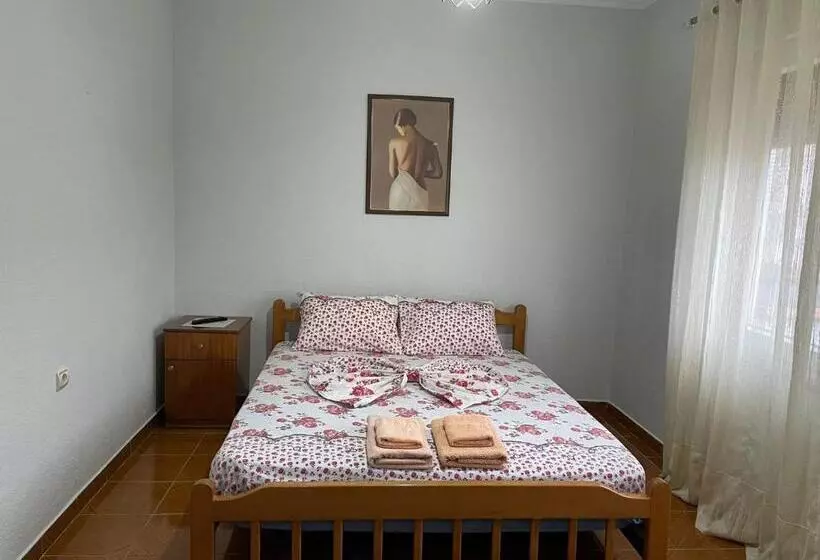 پانسیون Eiffel S Guest House