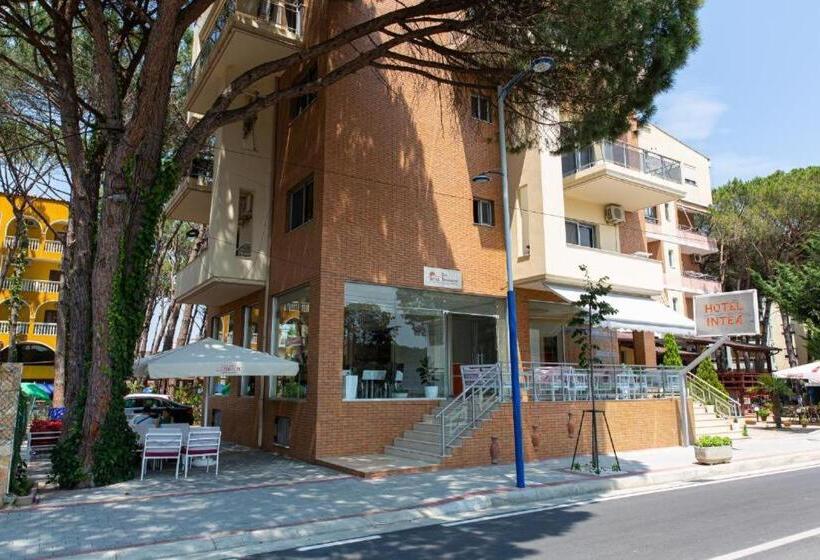 Hotel Intea