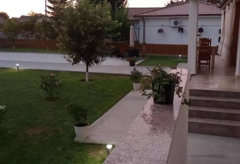 هتل Pestele Ca Odinioară