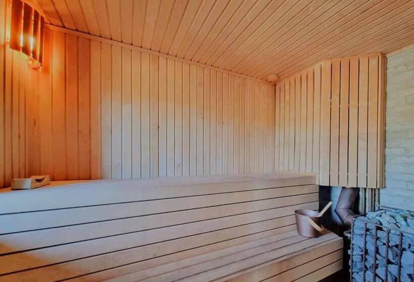 پانسیون Atpūtas Komplekss Pūcmāja