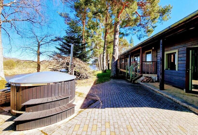 پانسیون Atpūtas Komplekss Pūcmāja