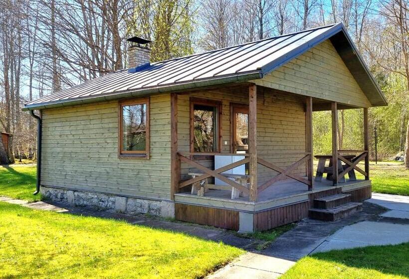 پانسیون Atpūtas Komplekss Pūcmāja