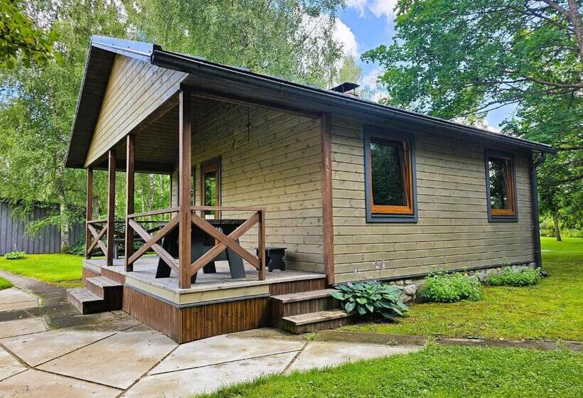 پانسیون Atpūtas Komplekss Pūcmāja