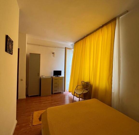 بنسيون Casa Ama