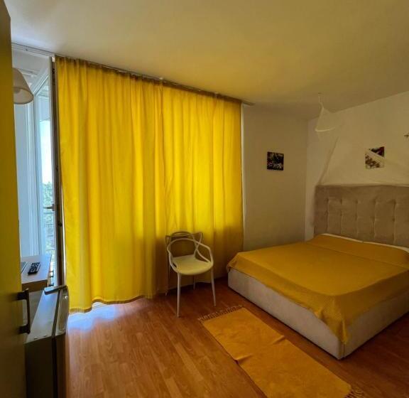 بنسيون Casa Ama