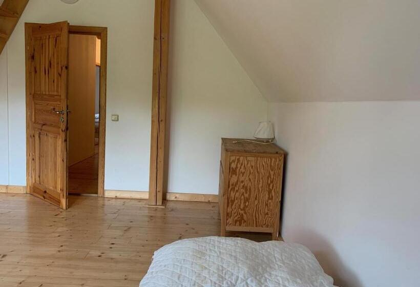 פנסיון Slunovrat