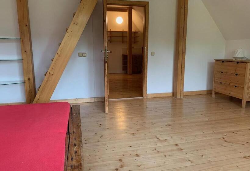 פנסיון Slunovrat