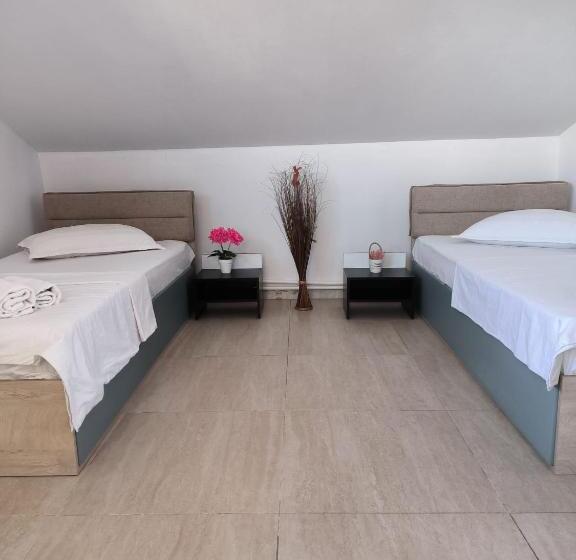 Pensjonat Vila Gherghisan