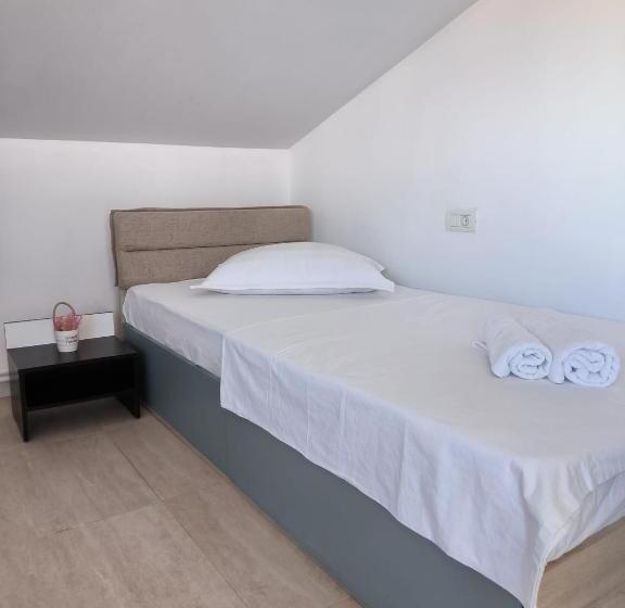 Pensjonat Vila Gherghisan