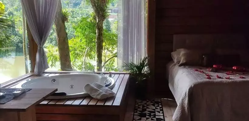 ペンション Vila Paraíso   Blumenau   Sc
