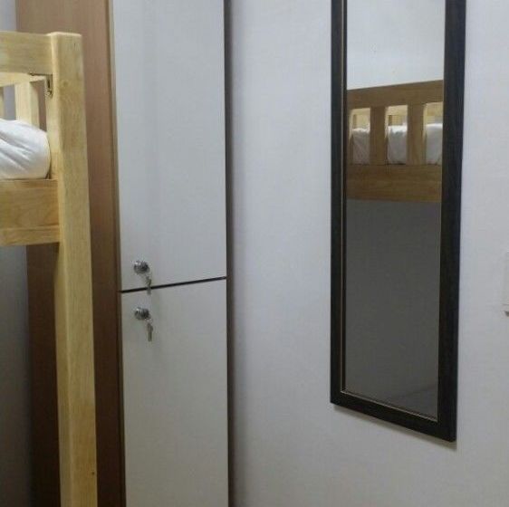 Guest House Godo  Hostel