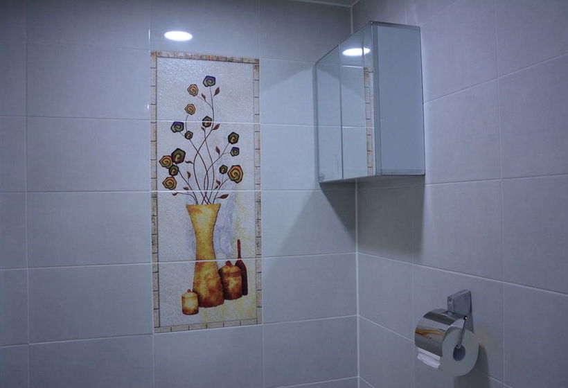 Guest House Godo  Hostel