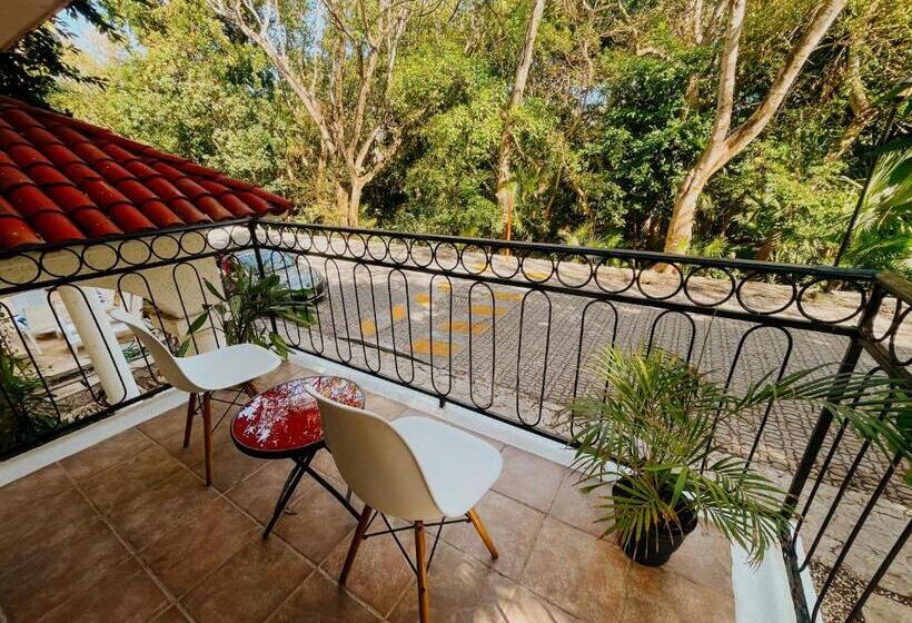 مبيت وإفطار Che Suites Playa Adults Only