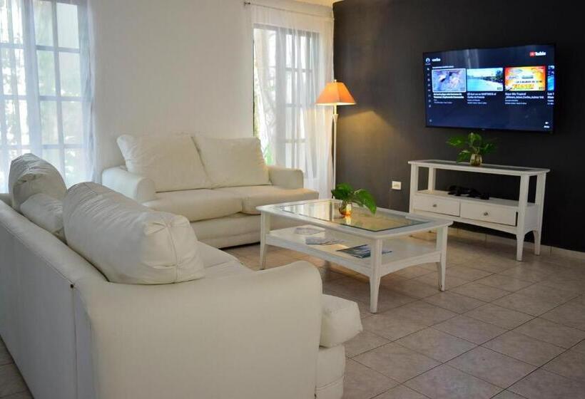 مبيت وإفطار Che Suites Playa Adults Only