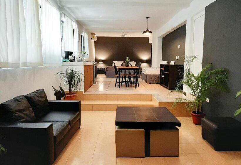 مبيت وإفطار Che Suites Playa Adults Only